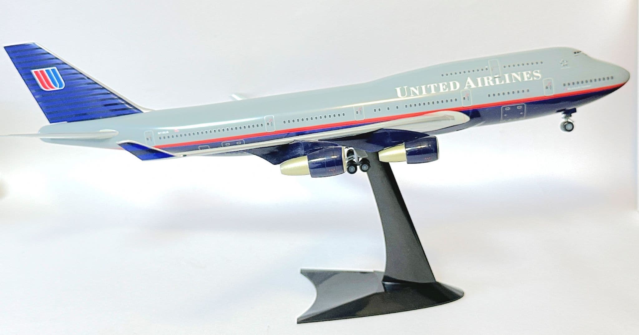 boeing-747-400-united-airlines