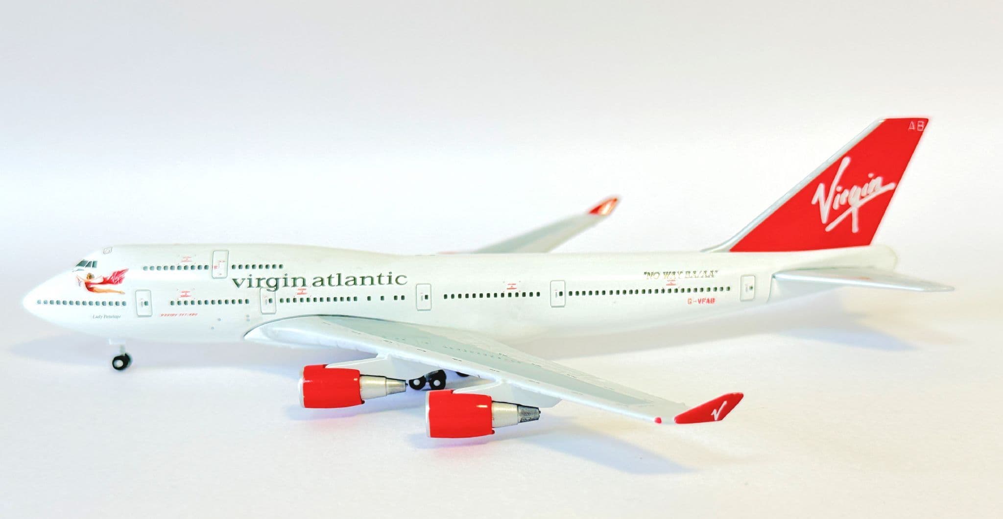Boeing 747-400 Virgin Atlantic Gemini Jets Model Scale 1 400