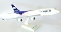 Boeing 747-400 World Airways Skymarks Risesoon Collectors Model Scale 1:200