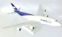 Boeing 747-400 World Airways Skymarks Risesoon Collectors Model Scale 1:200