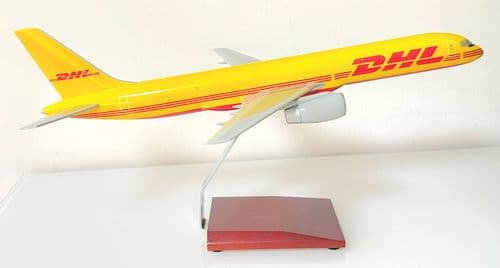 Boeing 757-200 DHL Logistics Lupa Large Snap Fit Collectors Model 1:100