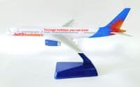 Boeing 757-200 Jet2 Holidays Premier Models Collectors Model Scale 1:200 -