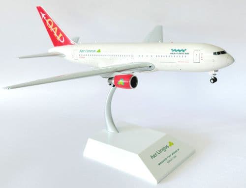 Boeing 767-200 Aer Lingus Omni Air Diecast Collectors Model Scale 1:200 XX2370