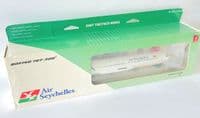 Boeing 767-300 Air Seychelles Hogan Premium Collectors Model Scale 1:200