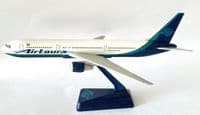 Boeing 767-300 Airtours International Snap Fit Collectors Model Scale 1:200