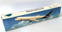 Boeing 767-300 Airtours International Snap Fit Collectors Model Scale 1:200