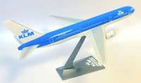 Boeing 767-300 KLM Royal Dutch Airlines Snap Fit Collectors Models Scale 1:250