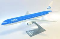 Boeing 767-300 KLM Royal Dutch Airlines Snap Fit Collectors Models Scale 1:250