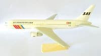 Boeing 767-300 SAS Scandinavian Airlines Vintage Collectors Model Scale 1:200