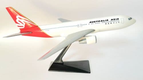 Boeing 767 Australia Asia Airways 1990's Snap Fit Collectors Model Scale 1:200