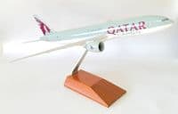 Boeing 777-200 Qatar Airways Cargo Skymarks Snap Fit Collectors Model 1:200