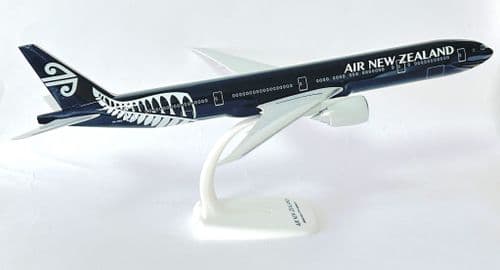 Boeing 777-300 Air New Zealand All Blacks Livery Snap Fit Collectors Model 1:200