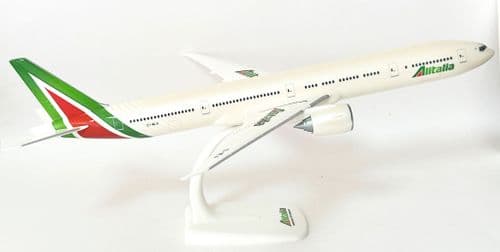 Boeing 777-300 Alitalia Italy Herpa / PPC Snap Fit Collectors Model 1:200