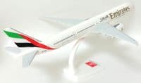 Boeing 777-300 Emirates Airline PPC Snap Fit Airliner Collectors Model 1:200