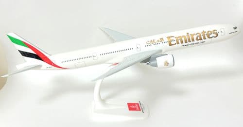 Boeing 777-300 Emirates Airline PPC Snap Fit Airliner Collectors Model 1:200