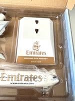 Boeing 777-300 Emirates Premium Risesoon Skymarks Collectors Model 1:200