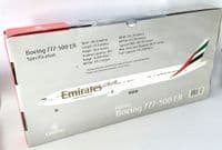 Boeing 777-300 Emirates Premium Risesoon Skymarks Collectors Model 1:200