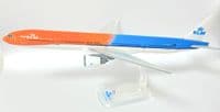 Boeing 777-300 KLM Royal Dutch Airlines Orange Pride Collectors Model 1:200