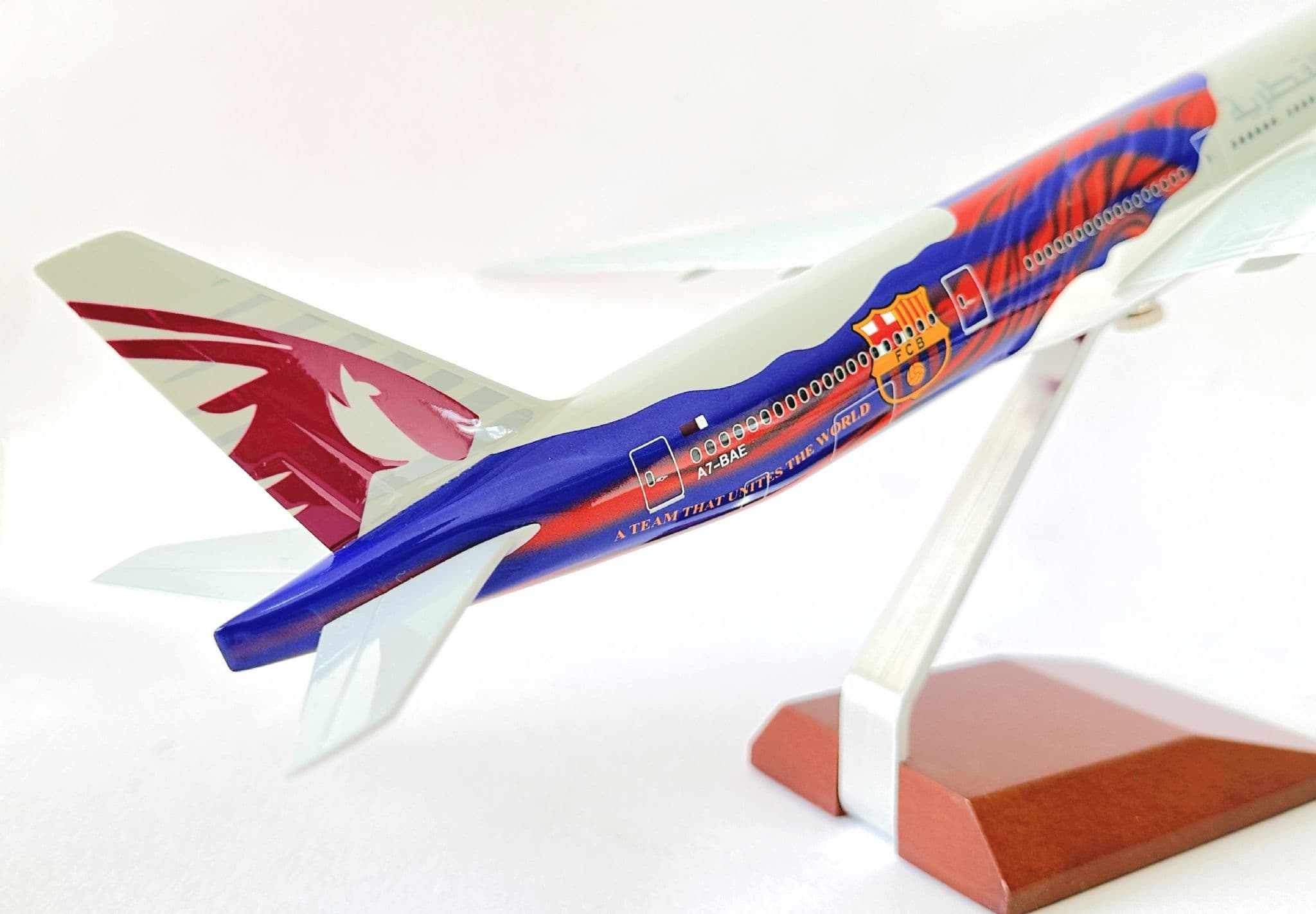 Boeing 777-300 Qatar Airways FC Barcelona Pacmin Premium