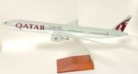 Boeing 777-300 Qatar Airways Pacmin Premium Snap Fit Collectors Model 1:200