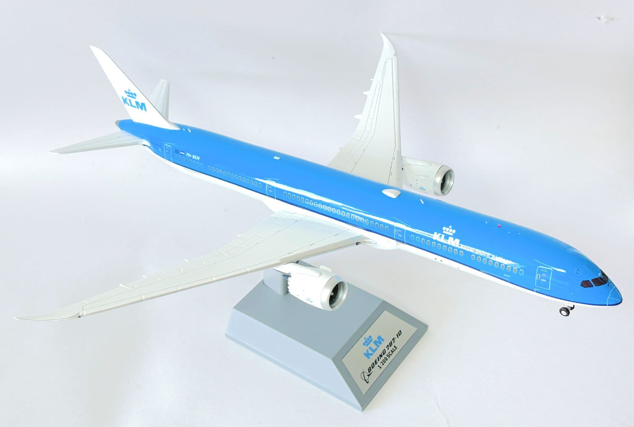Boeing 787-10 KLM Inflight 200 Diecast Collectors Model 1 200