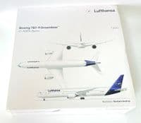 Boeing 787-9 Lufthansa Herpa Collectors Model Scale 1:200 D-ABPA 572033