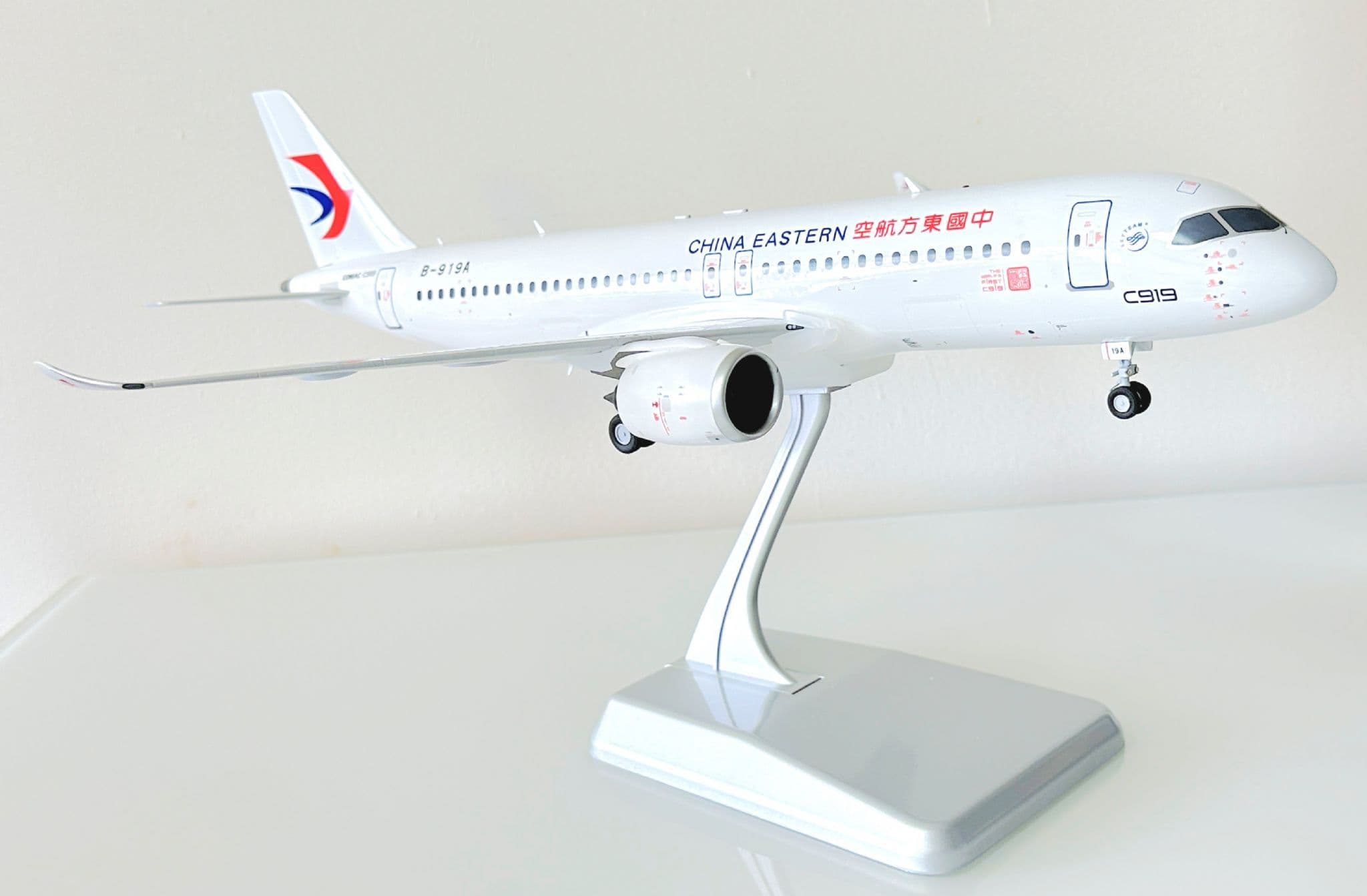 Comac C919 China Eastern NG Models Diecast Collectors Model 1 100