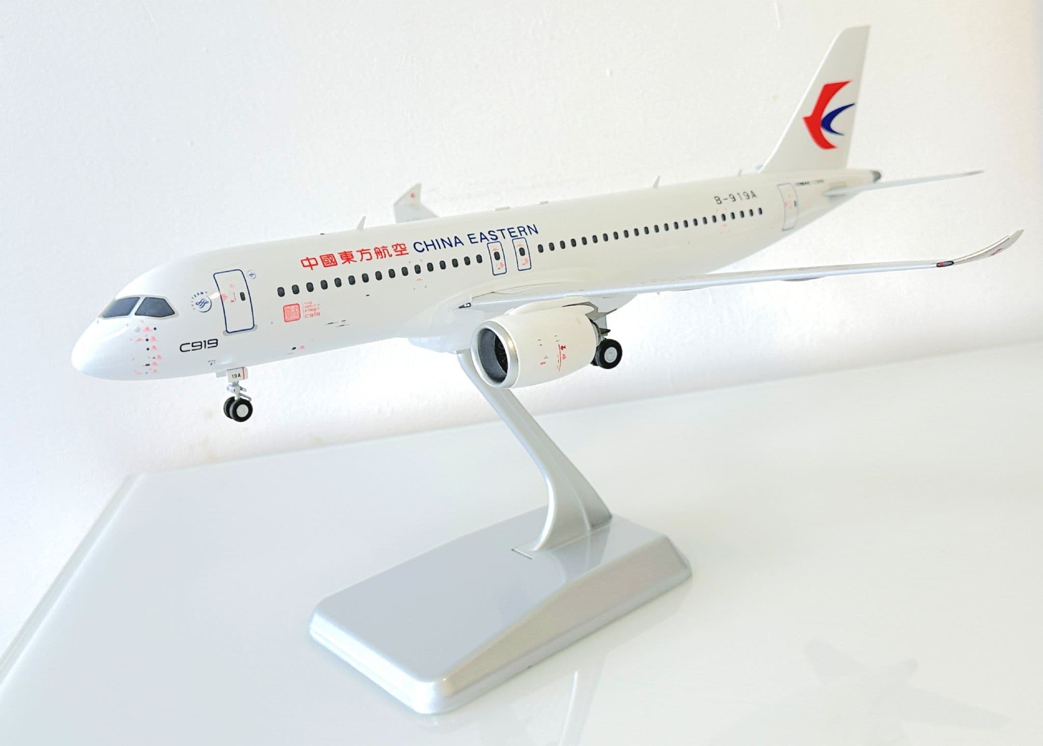 Comac C919 China Eastern NG Models Diecast Collectors Model 1 100
