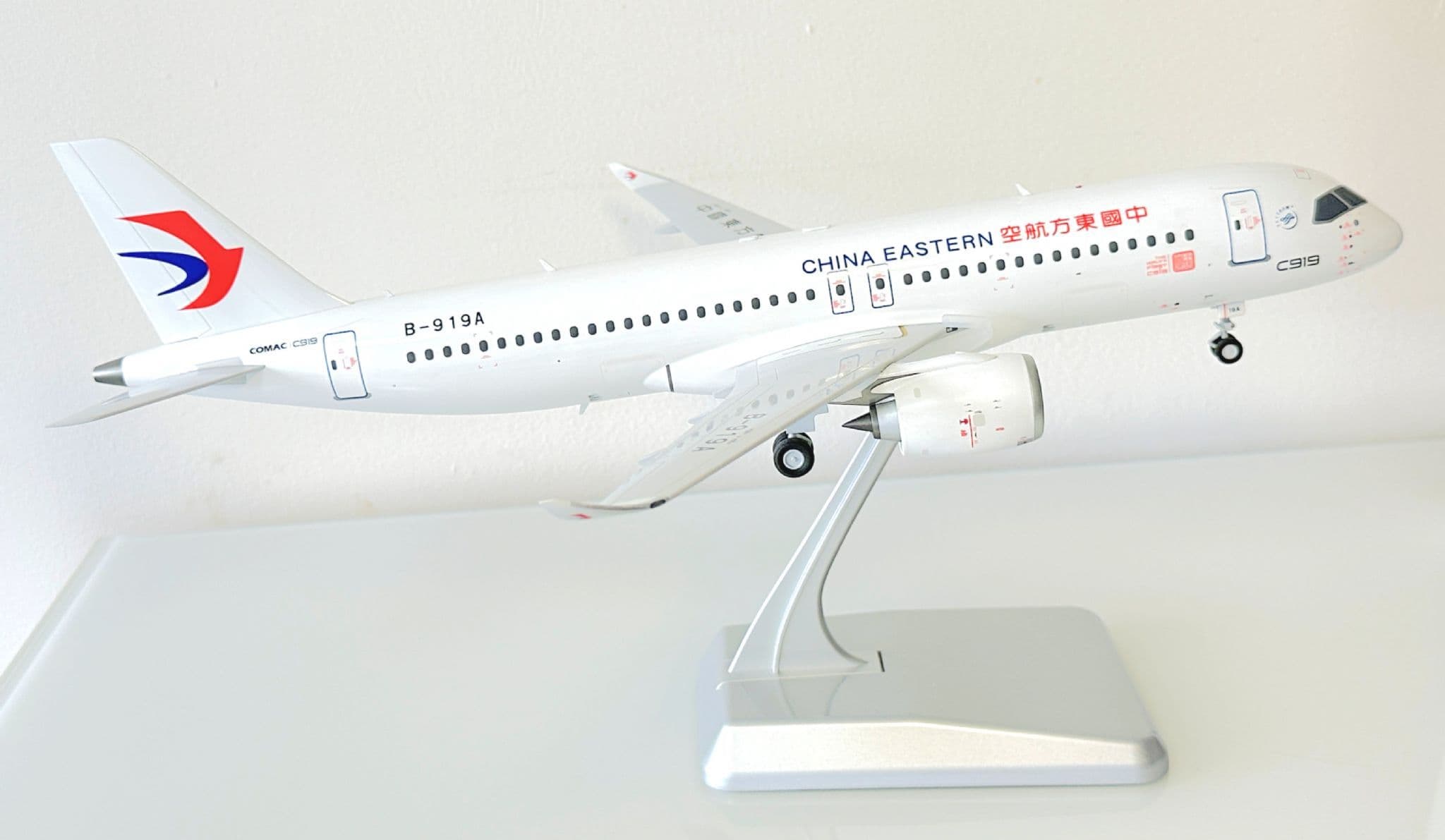 Comac C919 China Eastern NG Models Diecast Collectors Model 1 100