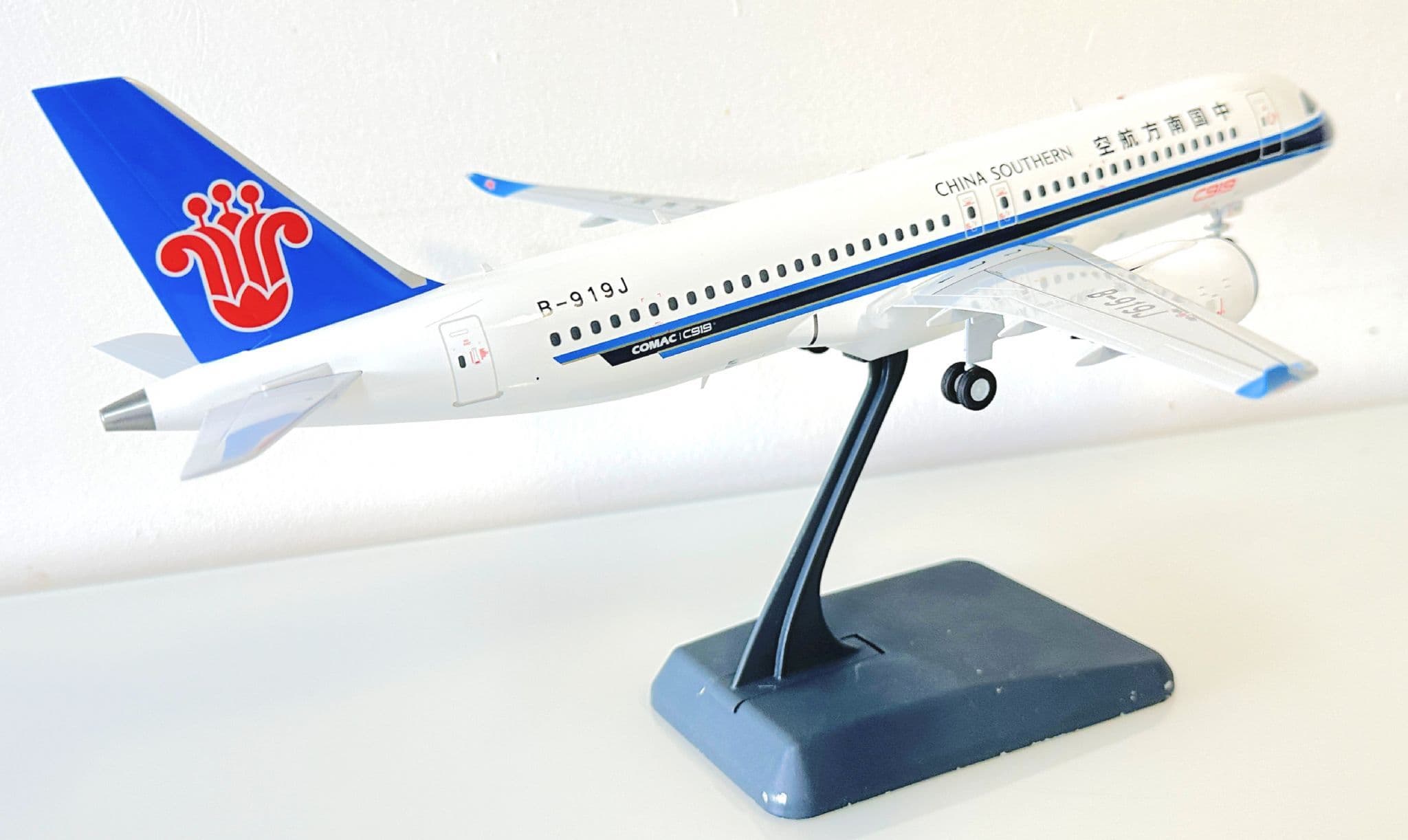 Comac C919 China Southern Airlines NG Models Diecast Collectors