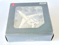 Dassault Falcon 2000LX French Government Hogan Diecast Collectors Model 1:200