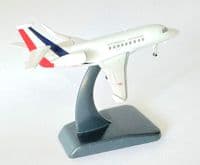 Dassault Falcon 2000LX French Government Hogan Diecast Collectors Model 1:200