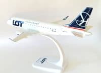 Embraer ERJ-175 LOT Polish Airlines Snap Fit Airliner Collectors Model 1:100
