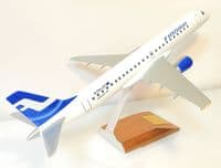 Embraer ERJ-190 Finnair Pacmin Corporate Collectors Model Scale 1:72 50 cm's