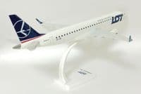 Embraer ERJ-195 LOT Polish Airlines Herpa Snap Fit Collectors Model 1:100