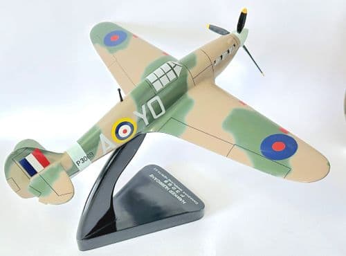 Hawker Hurricane RCAF Royal Canadian Air Force Collectors Model Scale 1 28