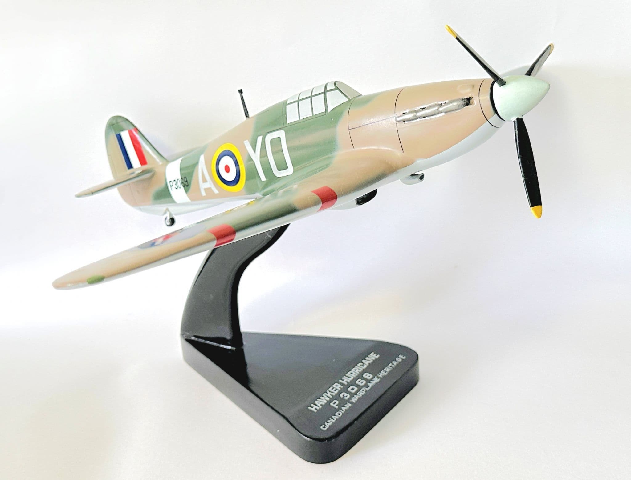 Hawker Hurricane RCAF Royal Canadian Air Force Collectors Model Scale 1 28
