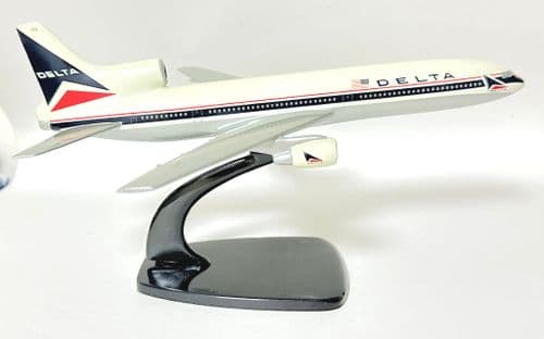 Lockheed L1011 Delta Airlines 1980's Vintage AirJet Collectors Model Scale 1:200