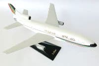 Lockheed L1011 Gulf Air 1990's Vintage Snap Fit Collectors Model Scale 1:250