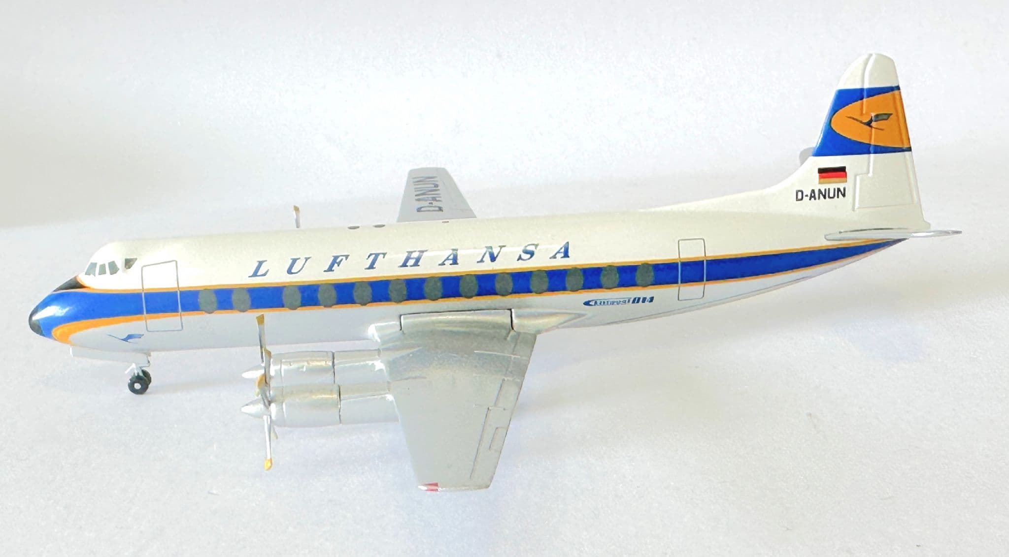 Vickers Viscount Lufthansa Diecast Metal Collectors Model Scale 1