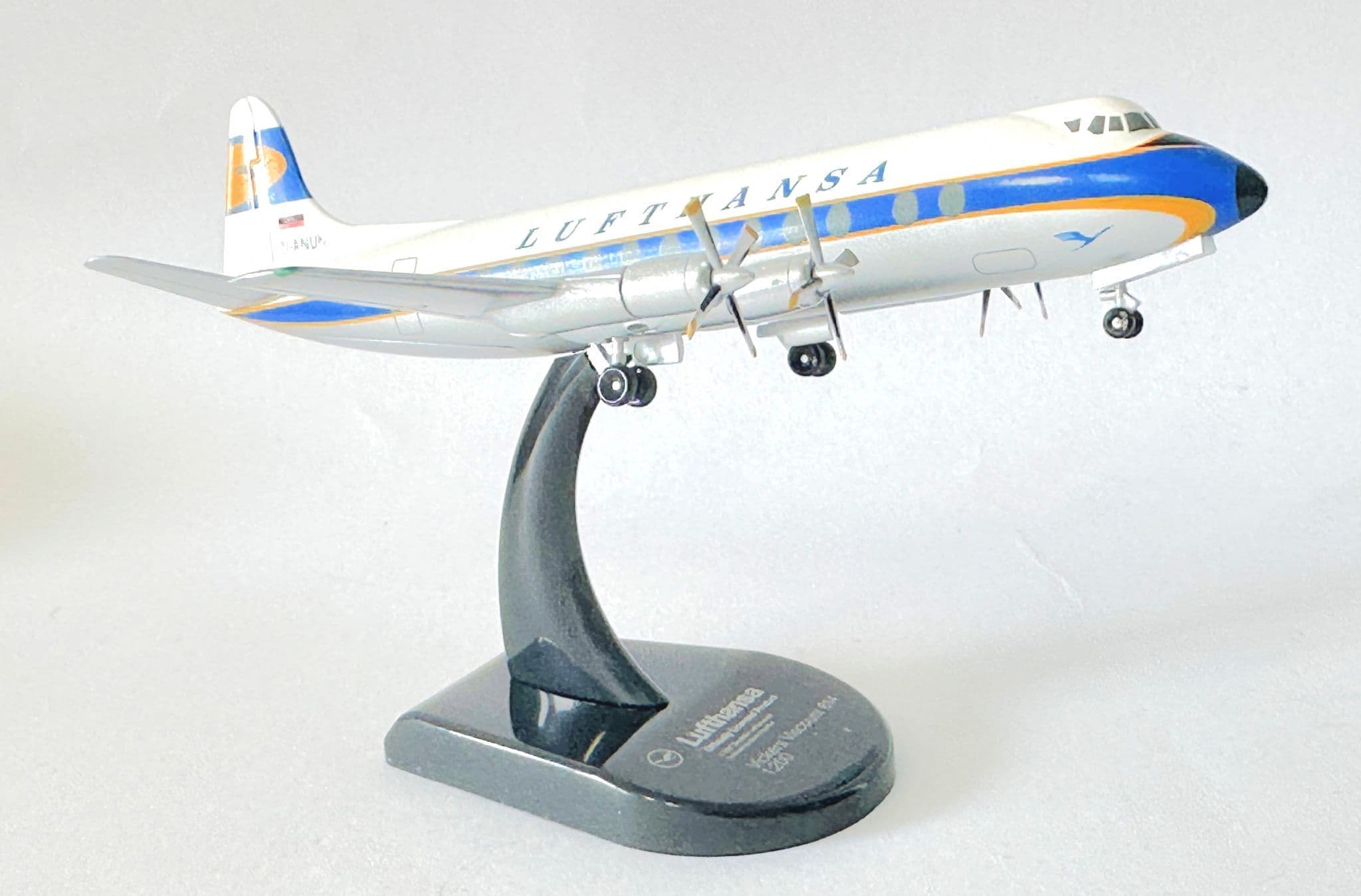 Vickers Viscount Lufthansa Diecast Metal Collectors Model Scale 1