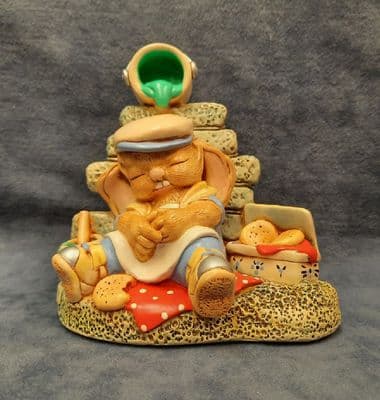 2002 PenDelfin Rabbit Model of the Year Figurine The Gaffer