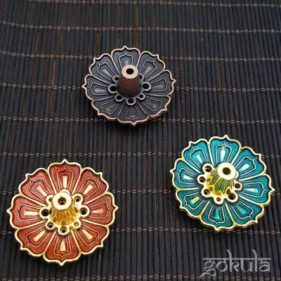 3pcs Lotus Mini Incense Holder – Multi-Hole Zinc Alloy Burner for Sticks