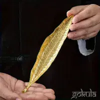 Bodhi Leaf Incense Holder – Gold Metal Burner Decoration for Sticks & Cones