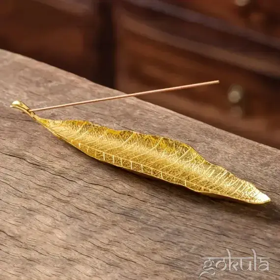 Bodhi Leaf Incense Holder – Gold Metal Burner Decoration for Sticks & Cones