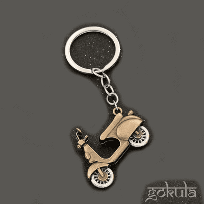 Vintage Bronze Scooter Keychain – Zinc Alloy Moped Key Ring for Men & Women