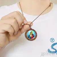 Wooden Mother Mary & Baby Jesus Pendant Necklace – Handcrafted Bohemian Glass Inlay