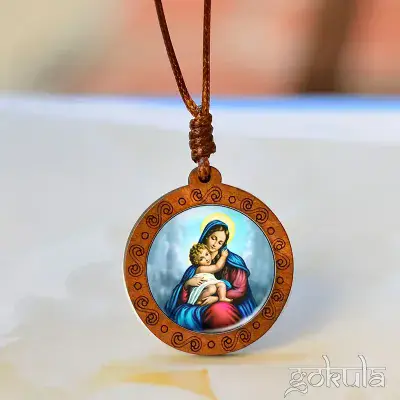 Wooden Mother Mary & Baby Jesus Pendant Necklace – Handcrafted Bohemian Glass Inlay