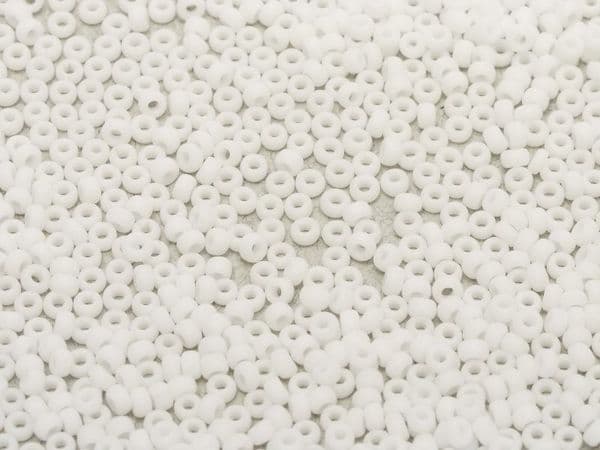 0402F SEED BEADS 11/0 WHITE OPAQUE MATTED*