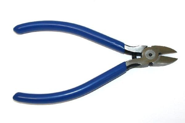 1 Beadshop -Flush cutting pliers - Royal blue grip handle SF11 - BTL-PL-05